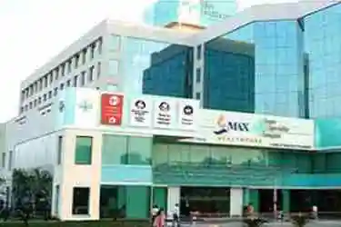 Max Hospital, Best Hospital for Knee Hip Replacement in India, Top Hospital, Best Doctors for Joint Replacement
